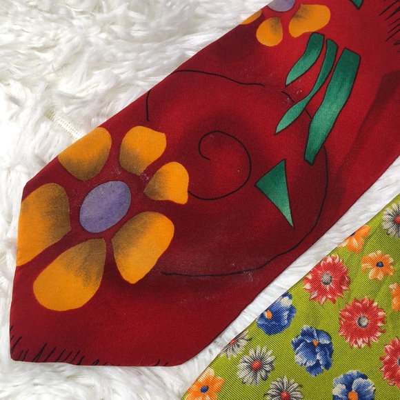 Jerry Garcia Red Tie & Gap Premium Authentic Neckwear Flower Tie Set of 2 Ties - Picture 3 of 9